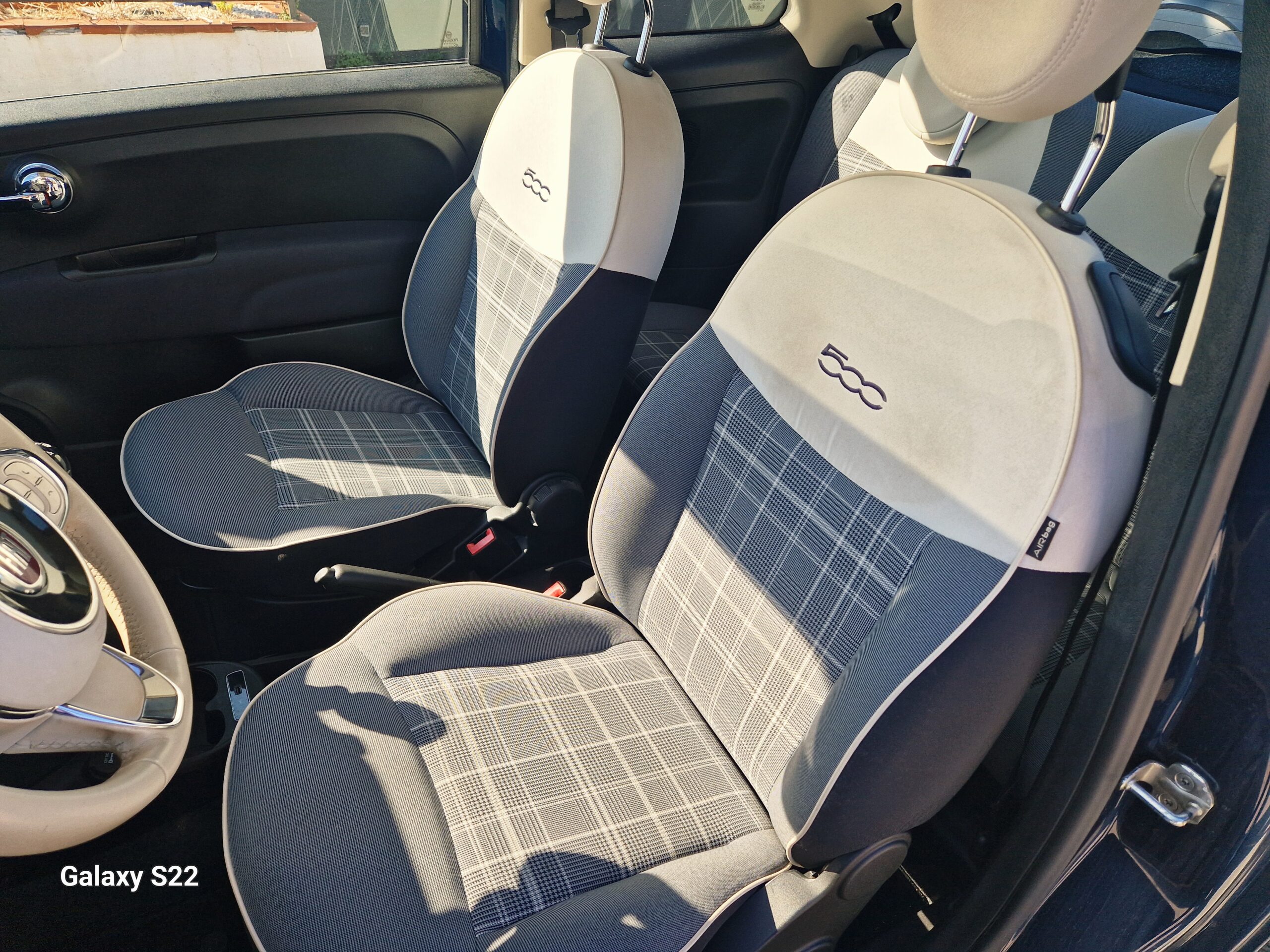 FIAT 500 1.2 LOUNGE