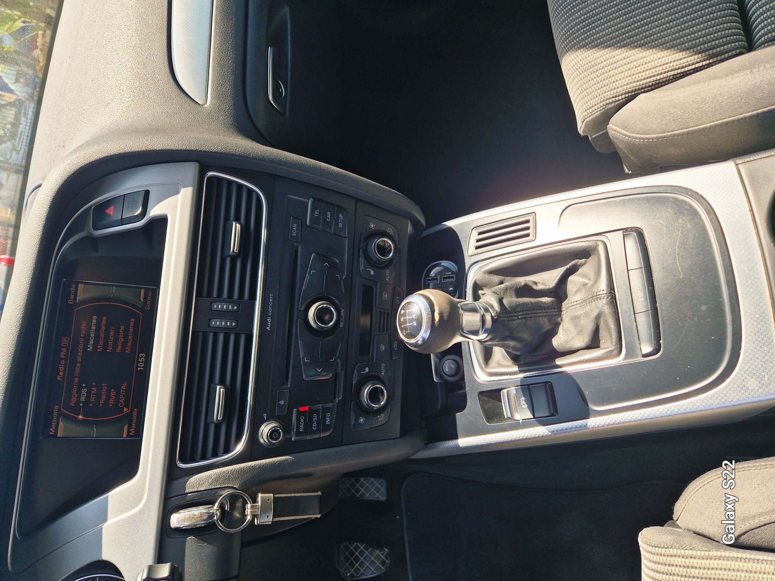 A4 Avant 2.0 tdi S-LINE